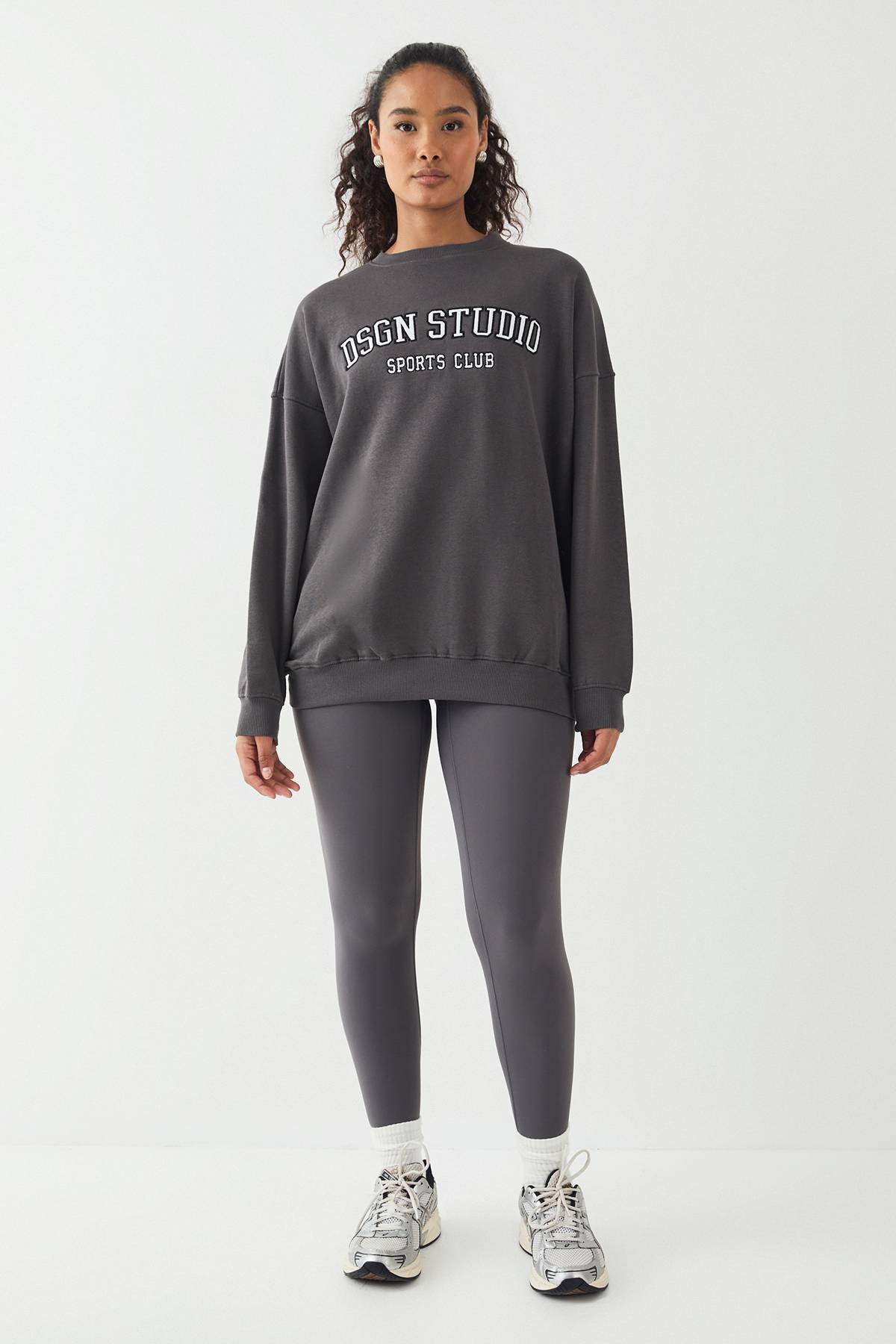Sweatshirt Oversize à Appliqué DSGN Studio