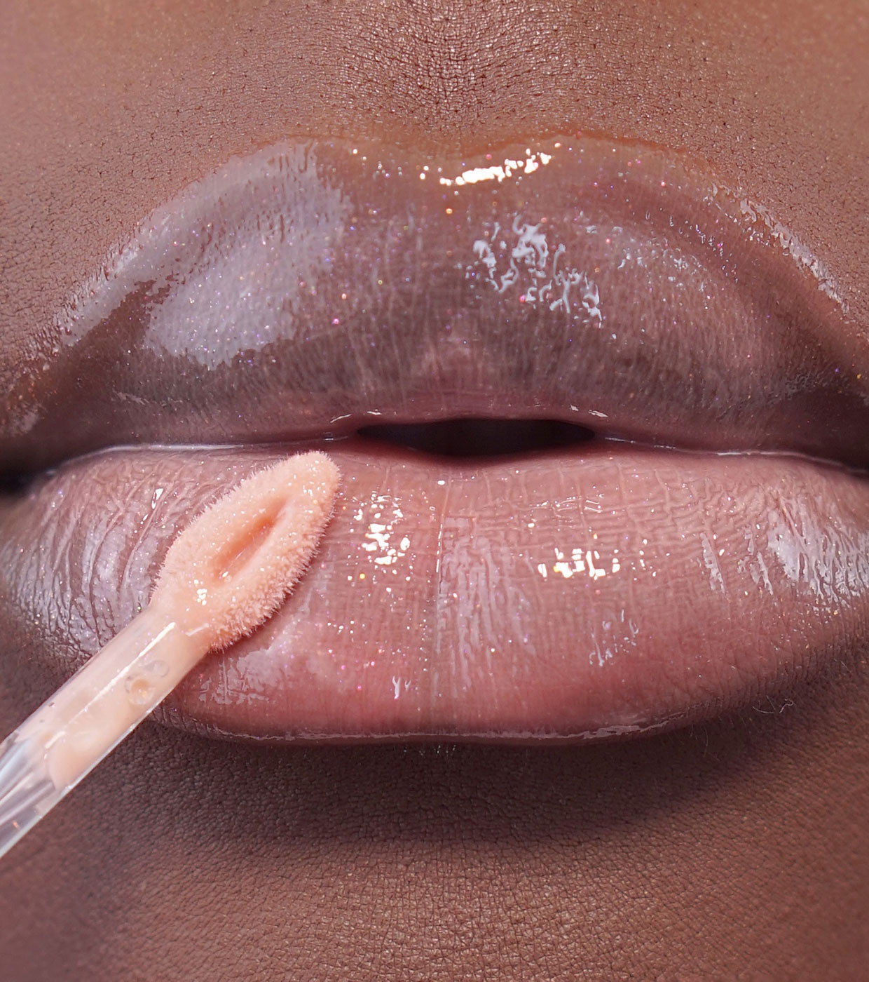 Revolution Pro - Brilho labial Vegan Collagen Peptide - Cashmere
