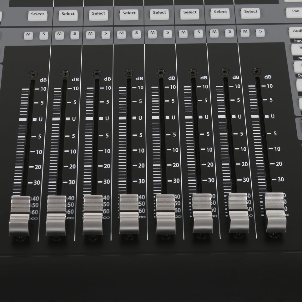 Presonus FaderPort 8 DAW controller