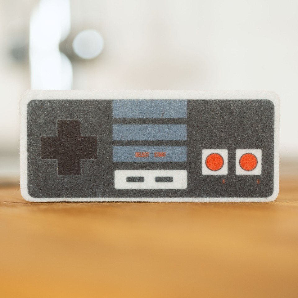 Retro Controller Sponges Set of 2, with Scourer