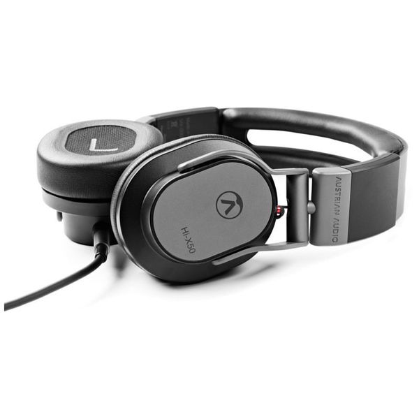 Austrian Audio Hi-X50
