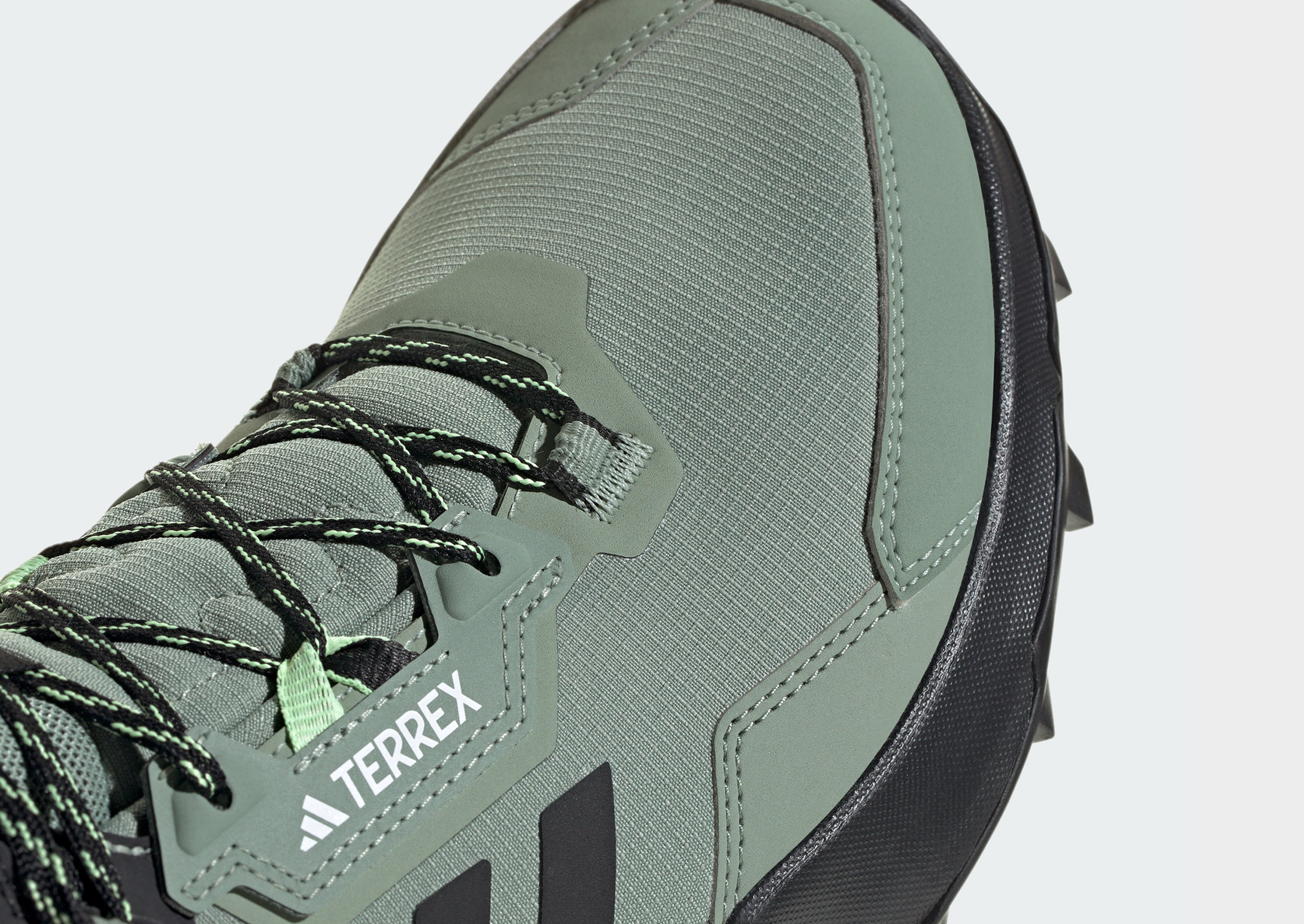 adidas Chaussure de randonnée Terrex AX4 Mid GORE-TEX