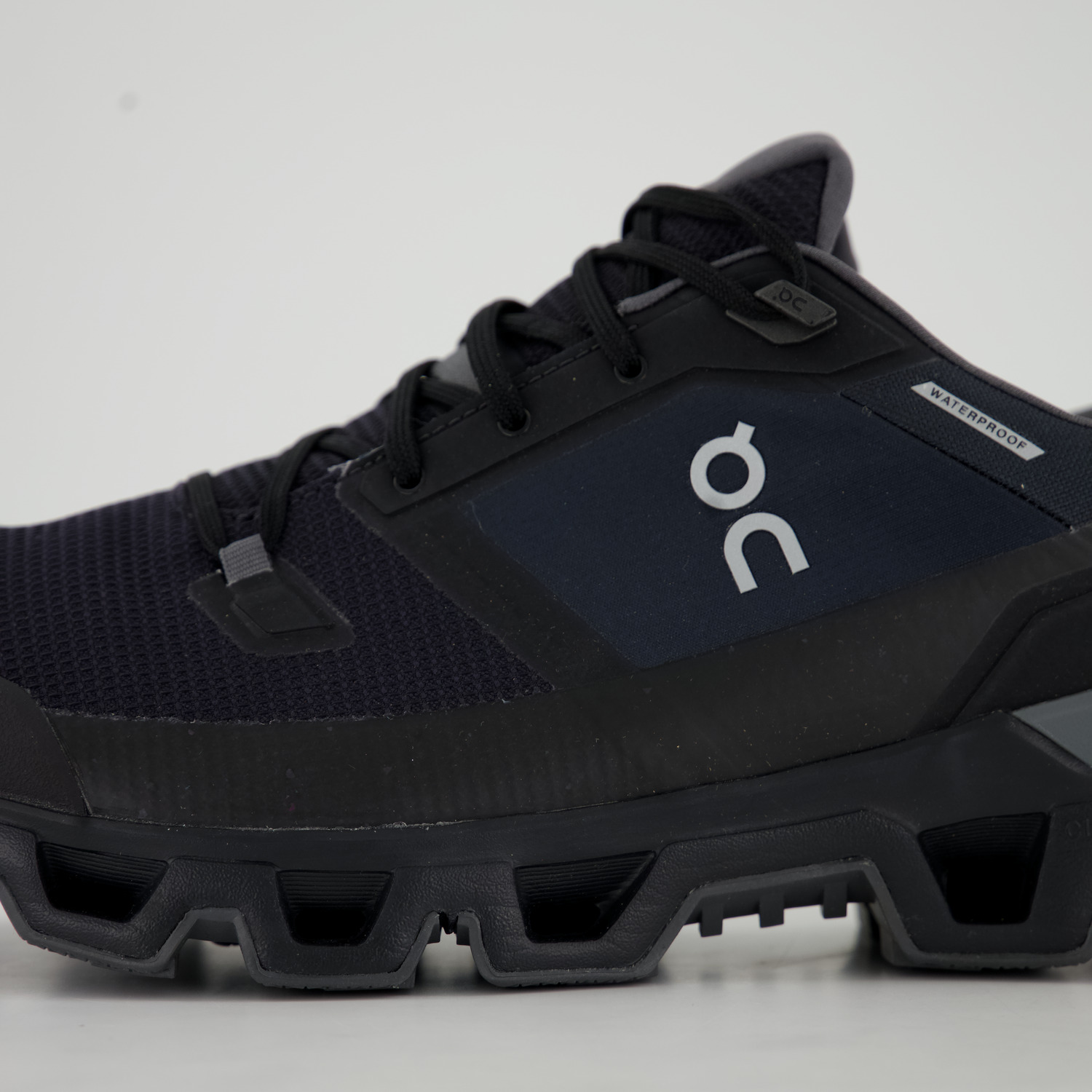 ON Cloudwander Waterproof Men
