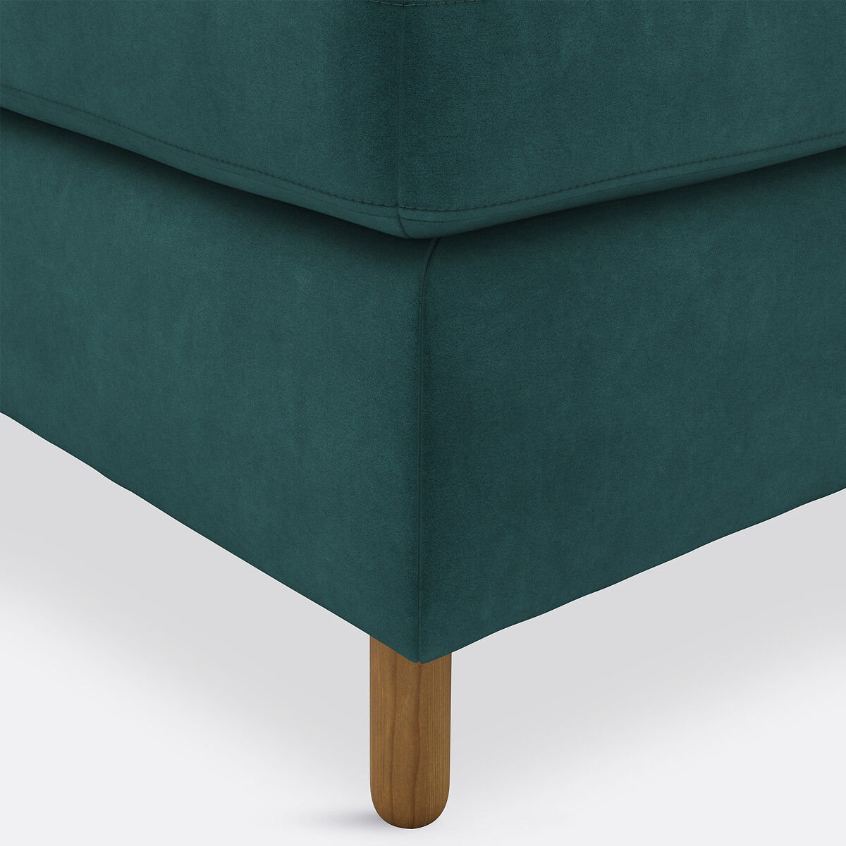 LA REDOUTE INTERIEURS<br>Puffe em veludo, Lomeo
