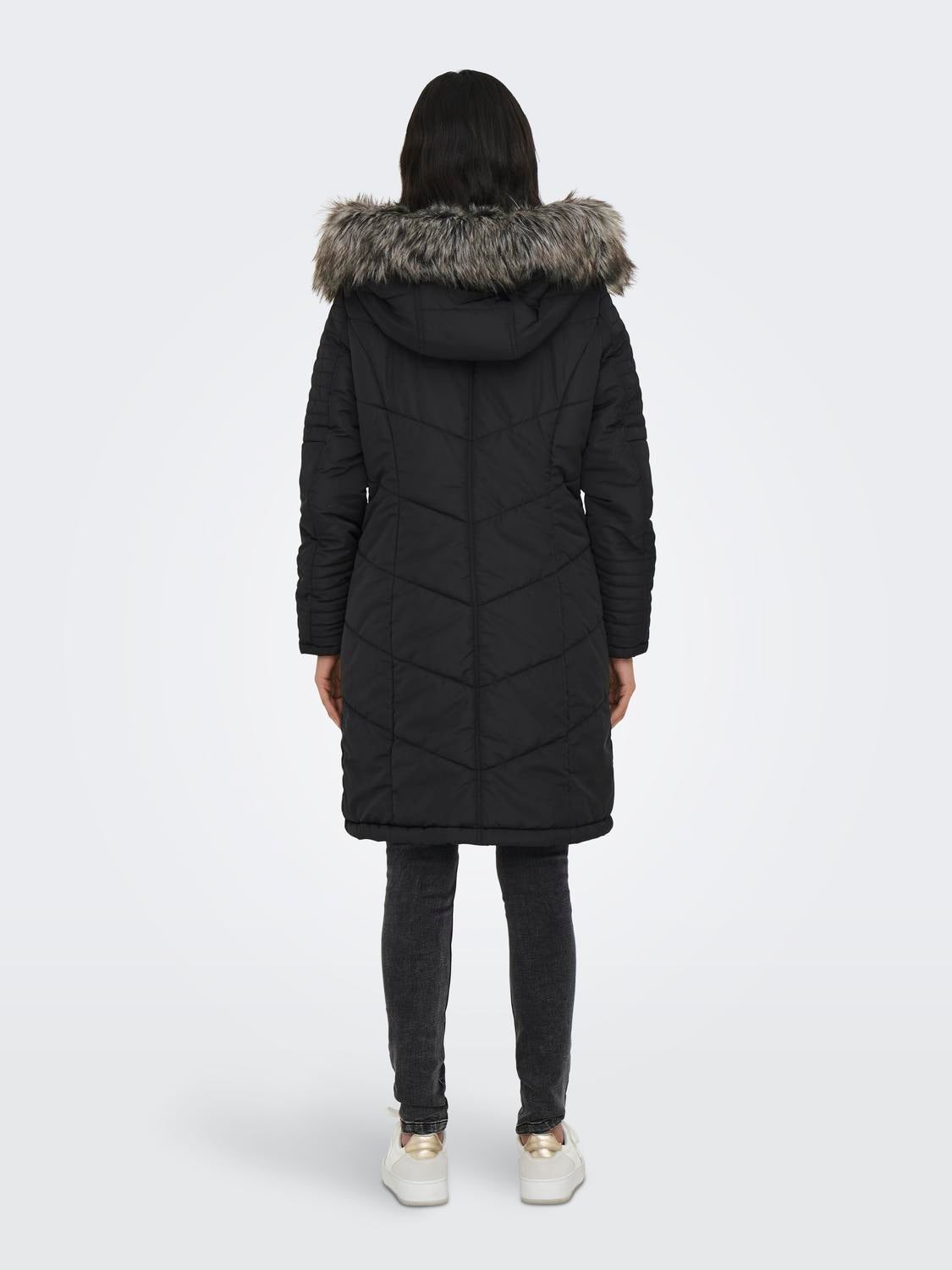 ONLTENNA Steppmantel Black