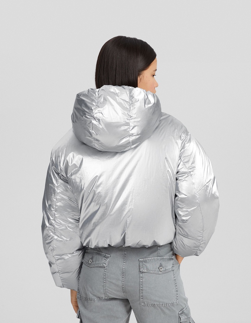 Jaqueta puffer metálica