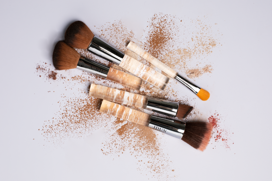IDUN Minerals Kabuki Brush