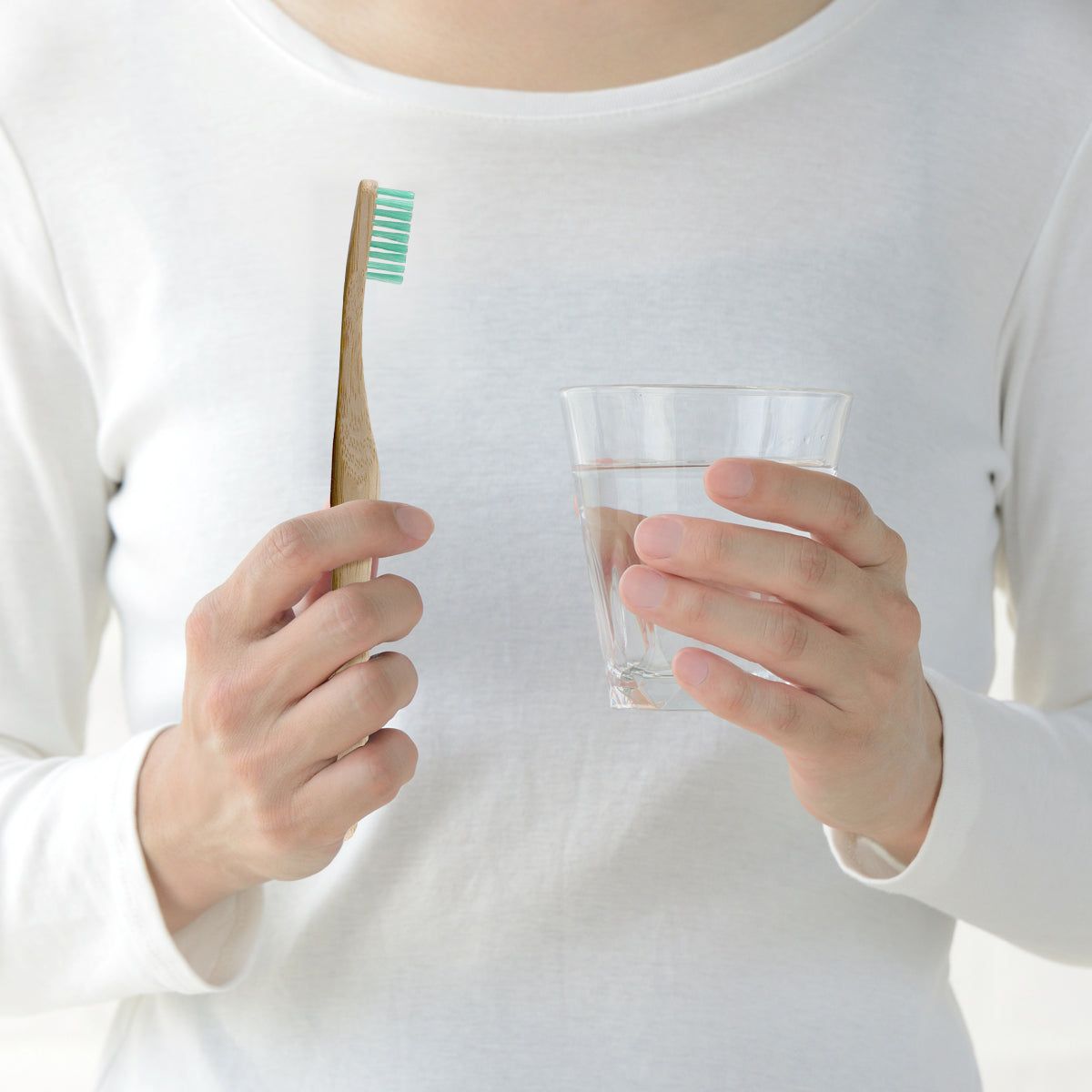 Dr Botanicals Bamboo Toothbrush Green