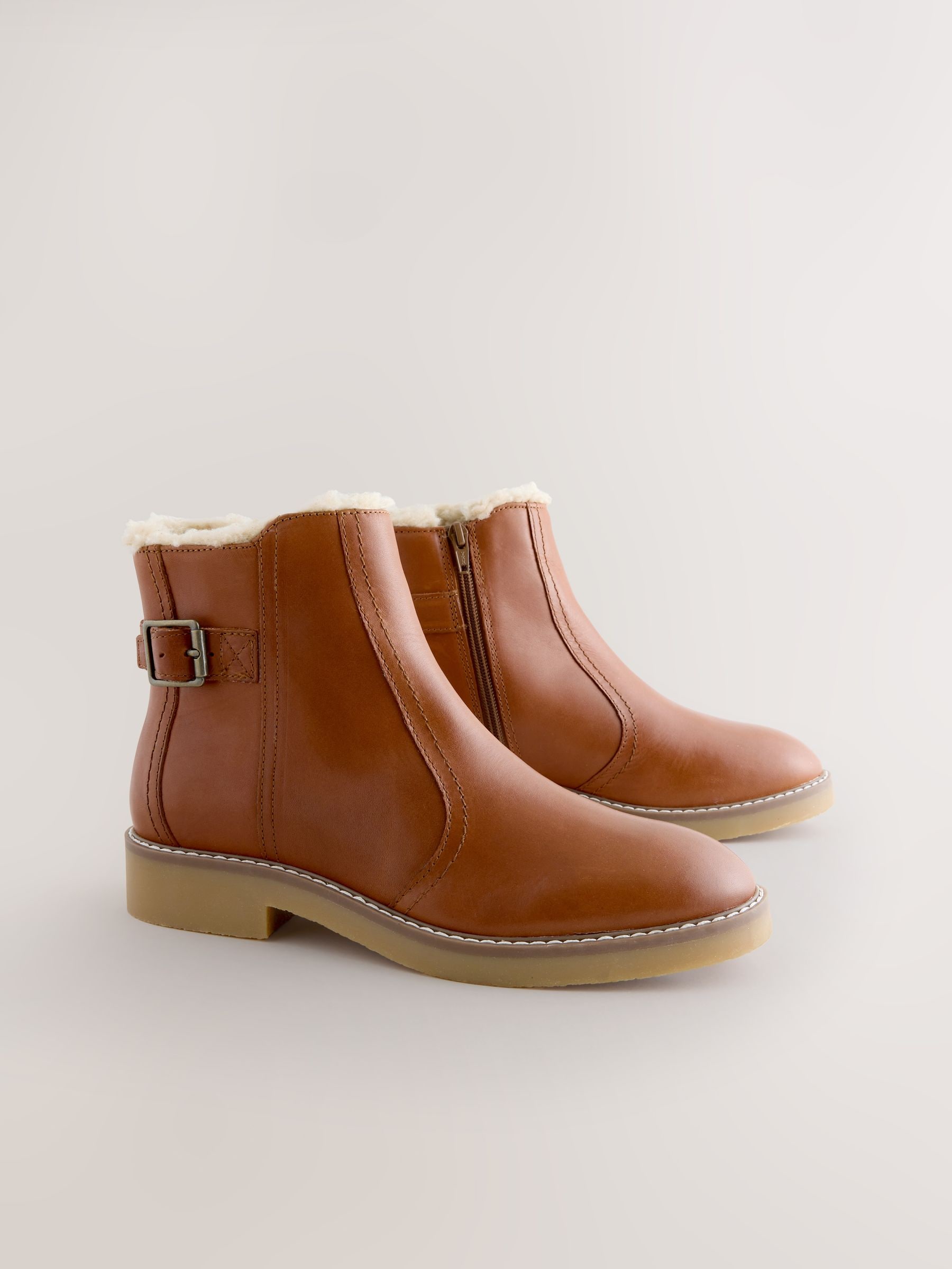 Lichtbruin leer - Forever Comfort® Faux Fur Lined Buckle Trim Ankle Boots