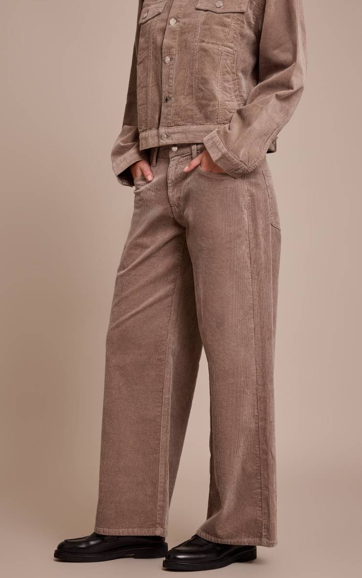 Taupe Jean En Velours Côtelé Coupe Large