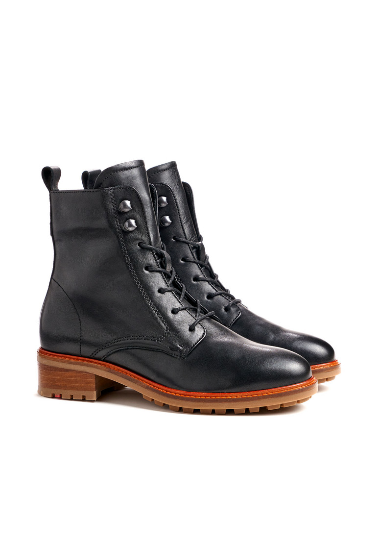 STIEFELETTE Schwarz