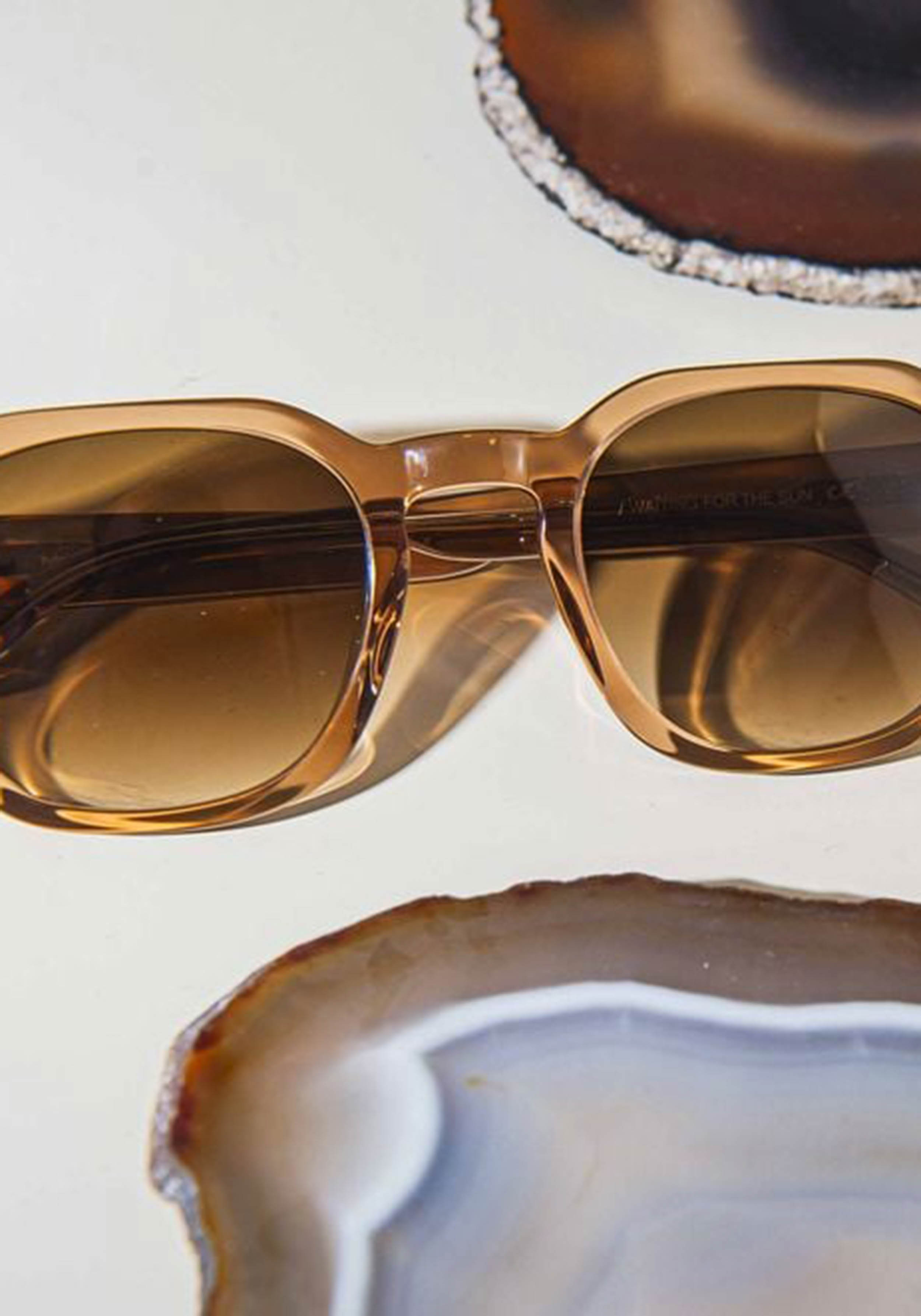Waiting For The Sun Sonnenbrille Geo Cristal Brown/Brown Gradient Lens