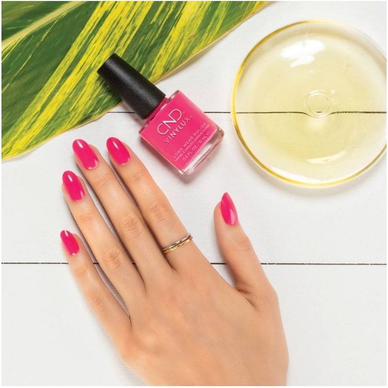CND Vinylux Nail Polish 15 ml - Pink Bikini #134