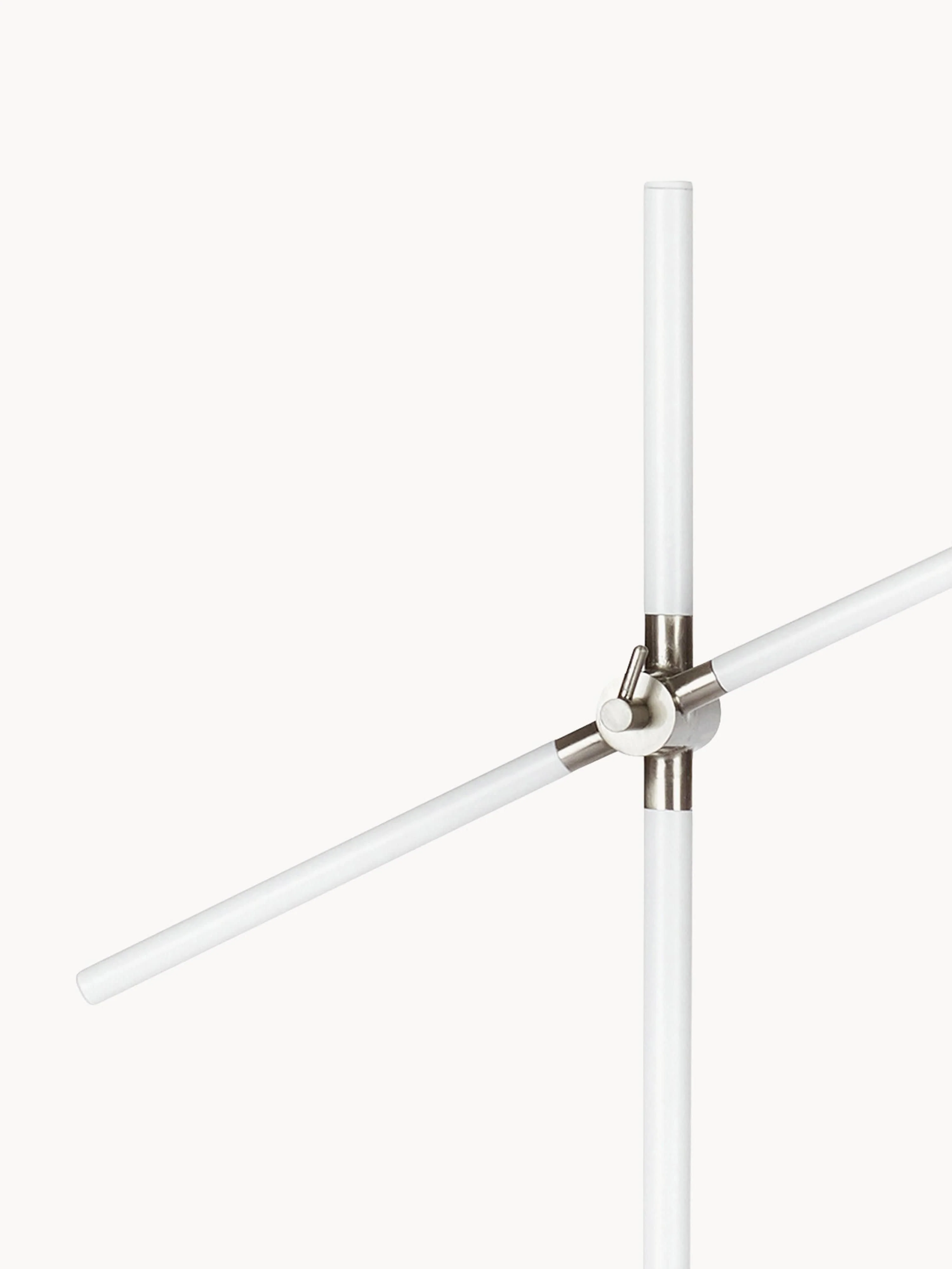 Leeslamp Linear met plank en oplader