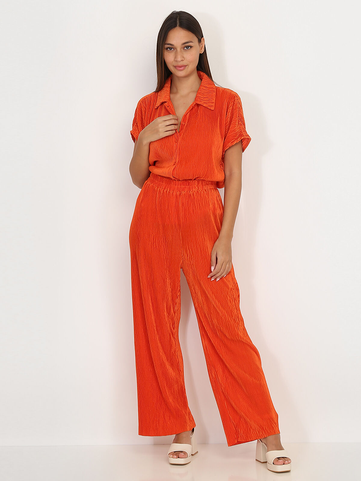 Pantalon plissé ample effet satiné- orange
