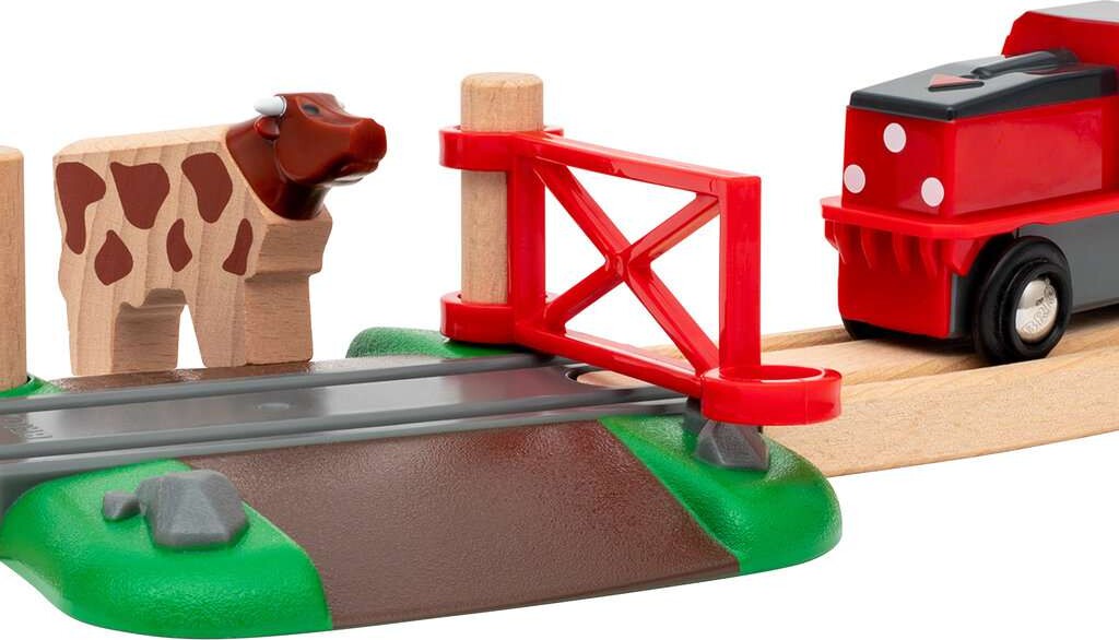 Brio World - Togbane Og Tog Bondegårdssæt - 33984