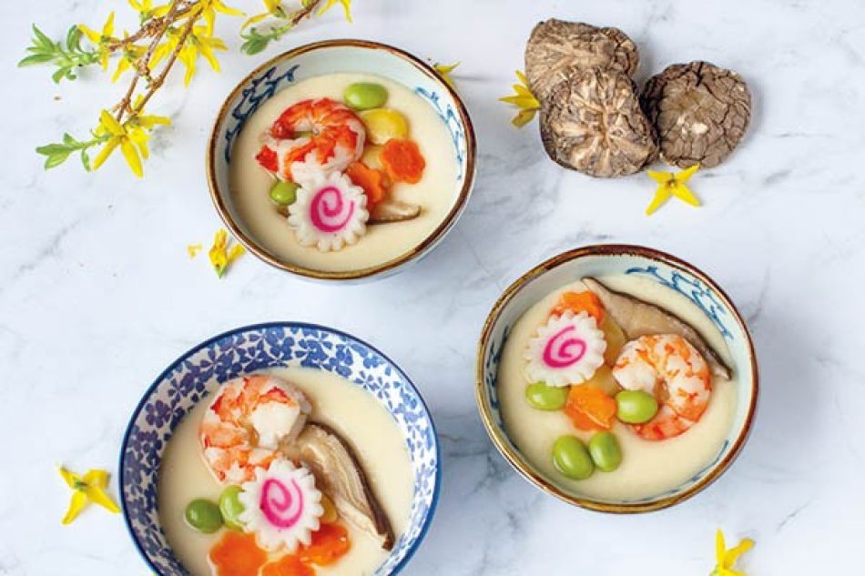Chawanmushi: gestoomde eier custard