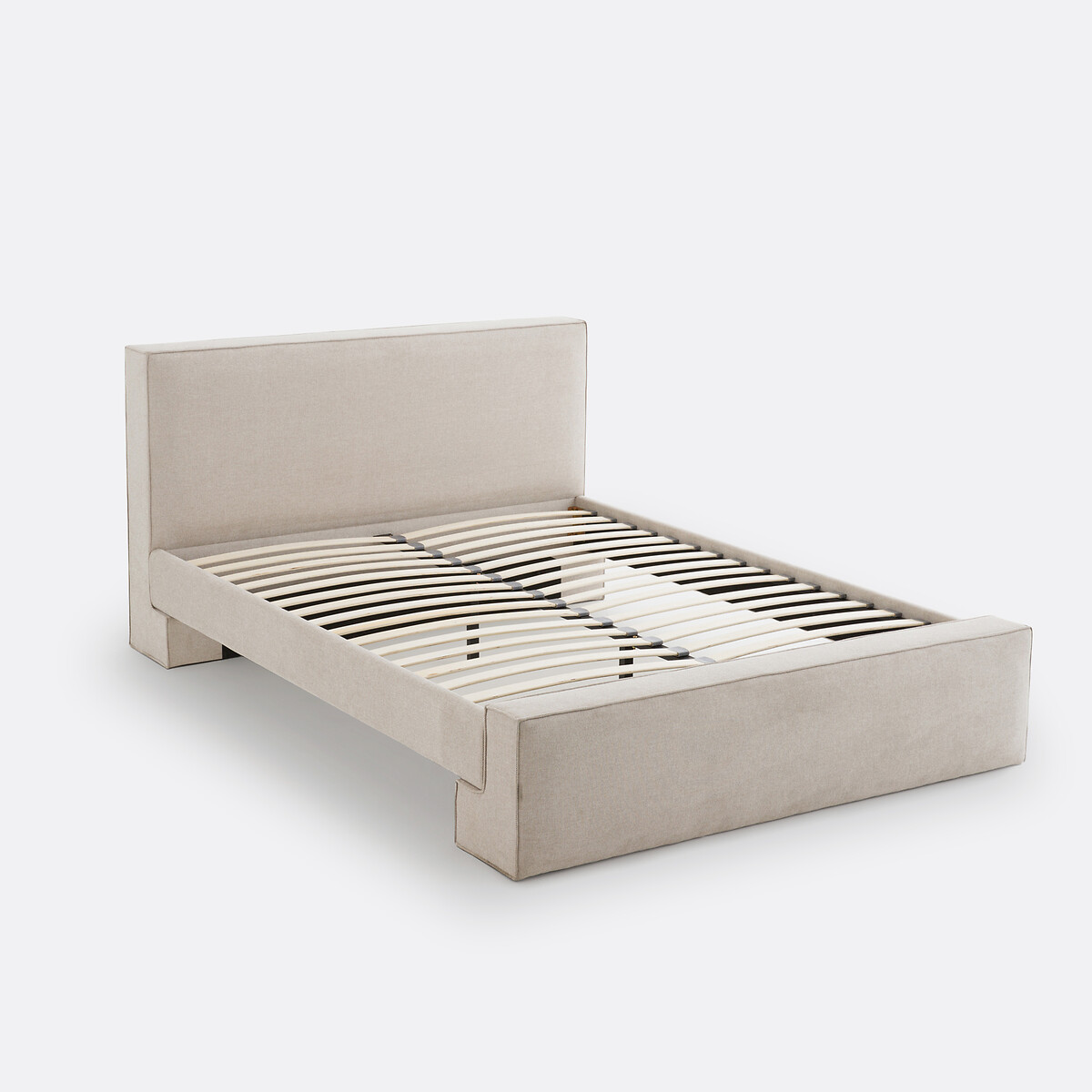 LA REDOUTE INTERIEURS<br>Cama estofada com estrado de ripas, Arry