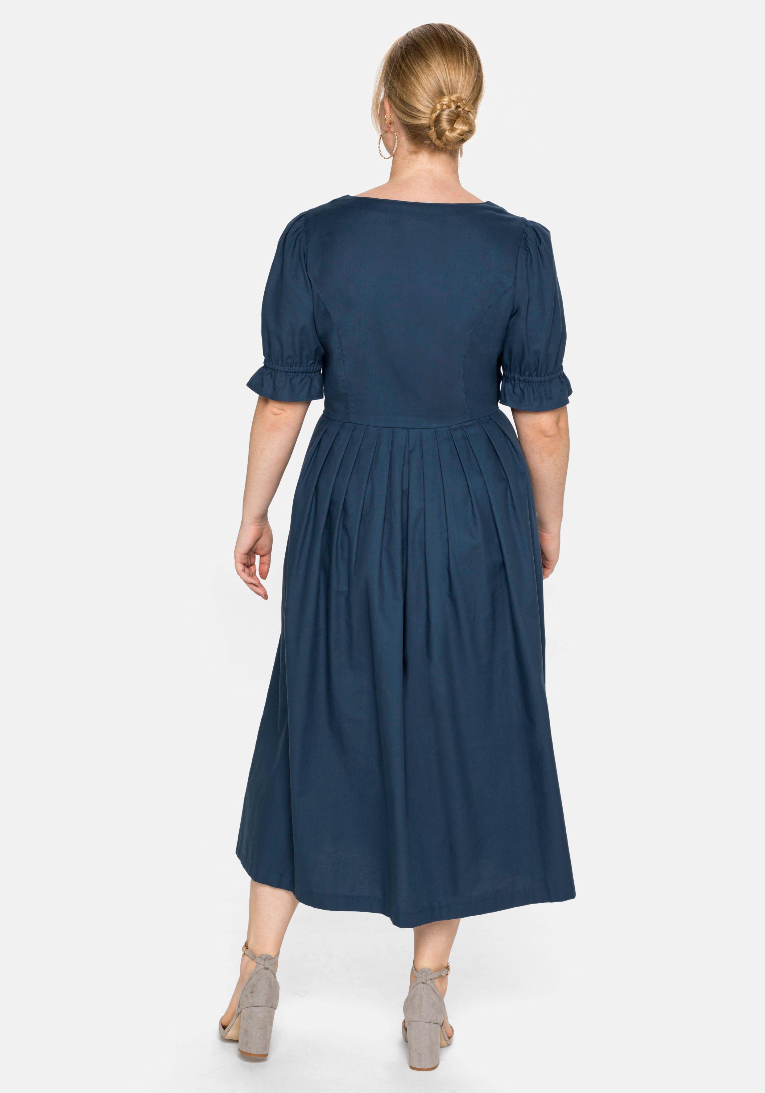 Trachtenkleid in Leinen-Optik, mit Blütenstickerei