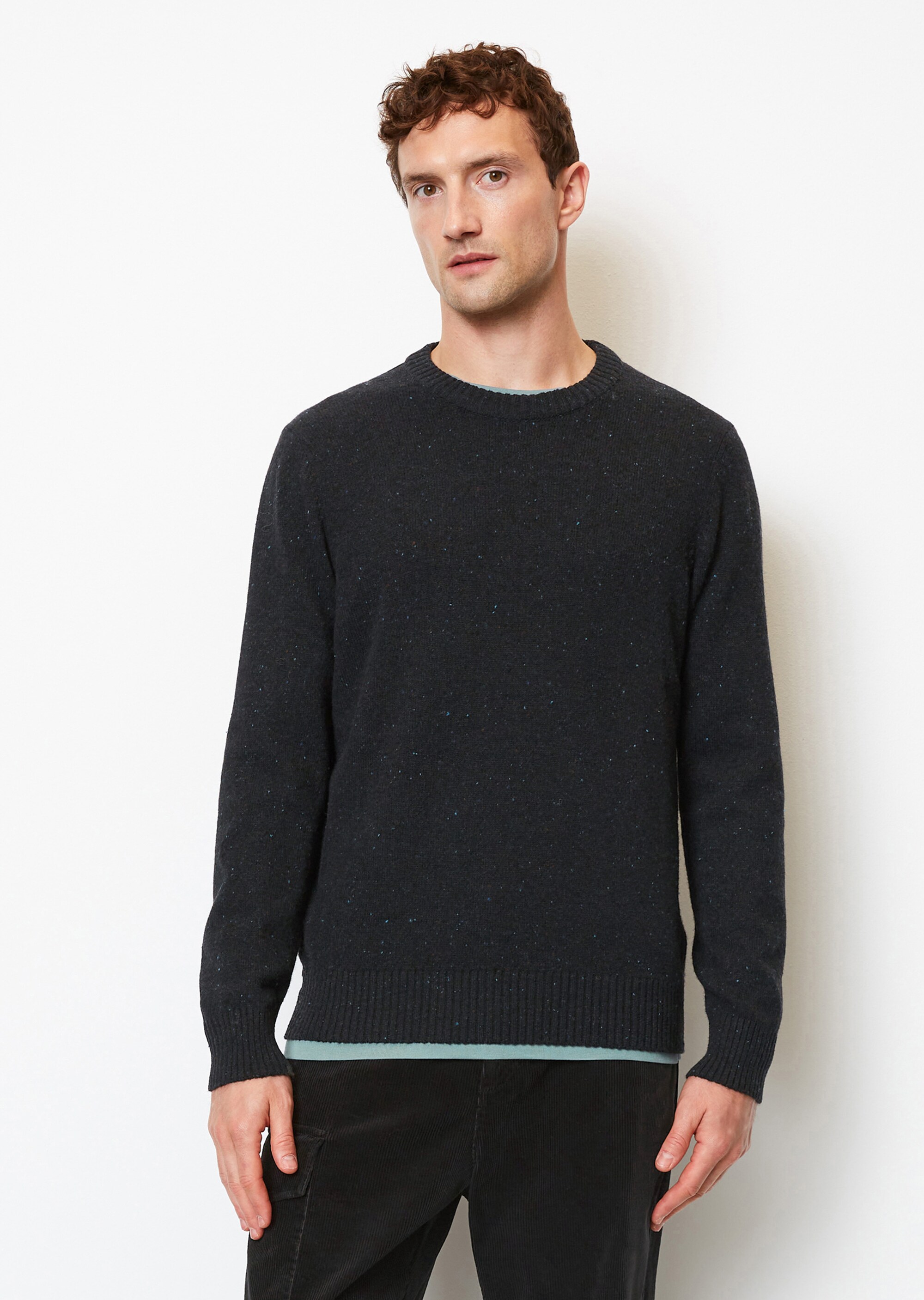 Pullover regular aus gesprenkeltem Tweedgarn