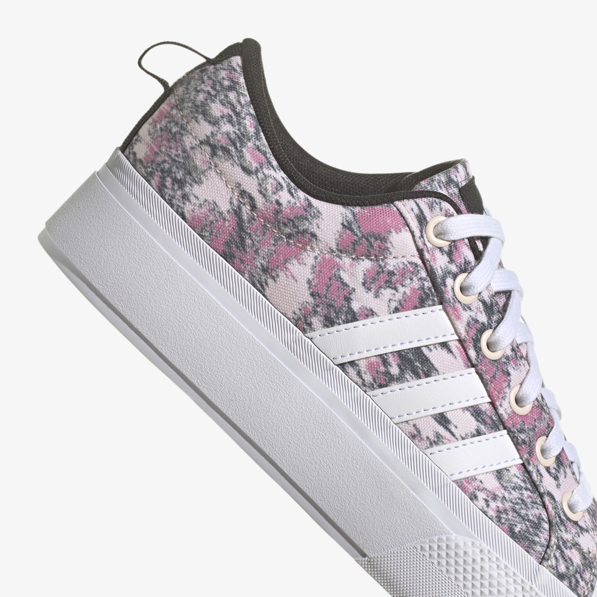 adidas Bravada 2.0 Plateau Sneaker mehrfarbig