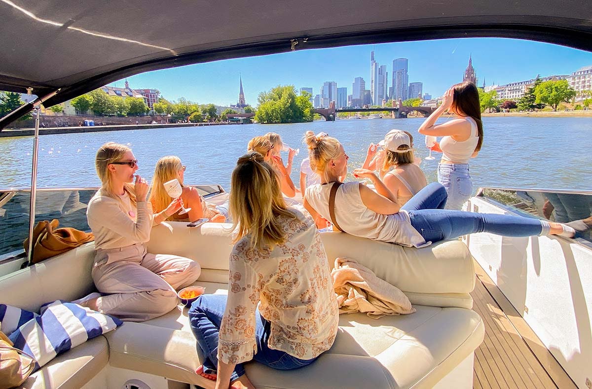 Yachttour Frankfurt am Main für 12