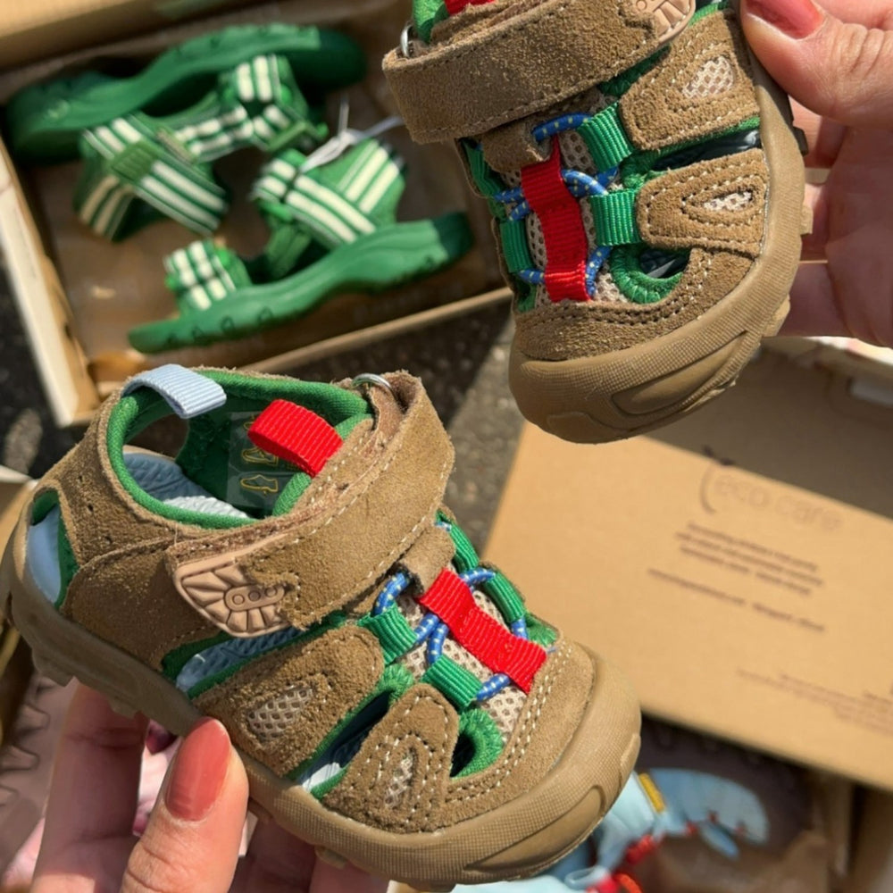 Køb Bisgaard Peanut Brown Trine Kjær X Herbert Velcro Sandal