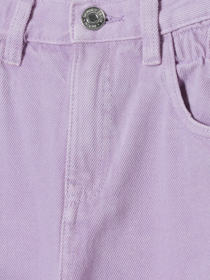 Calça jeans estilo Mom Fit - Lilás