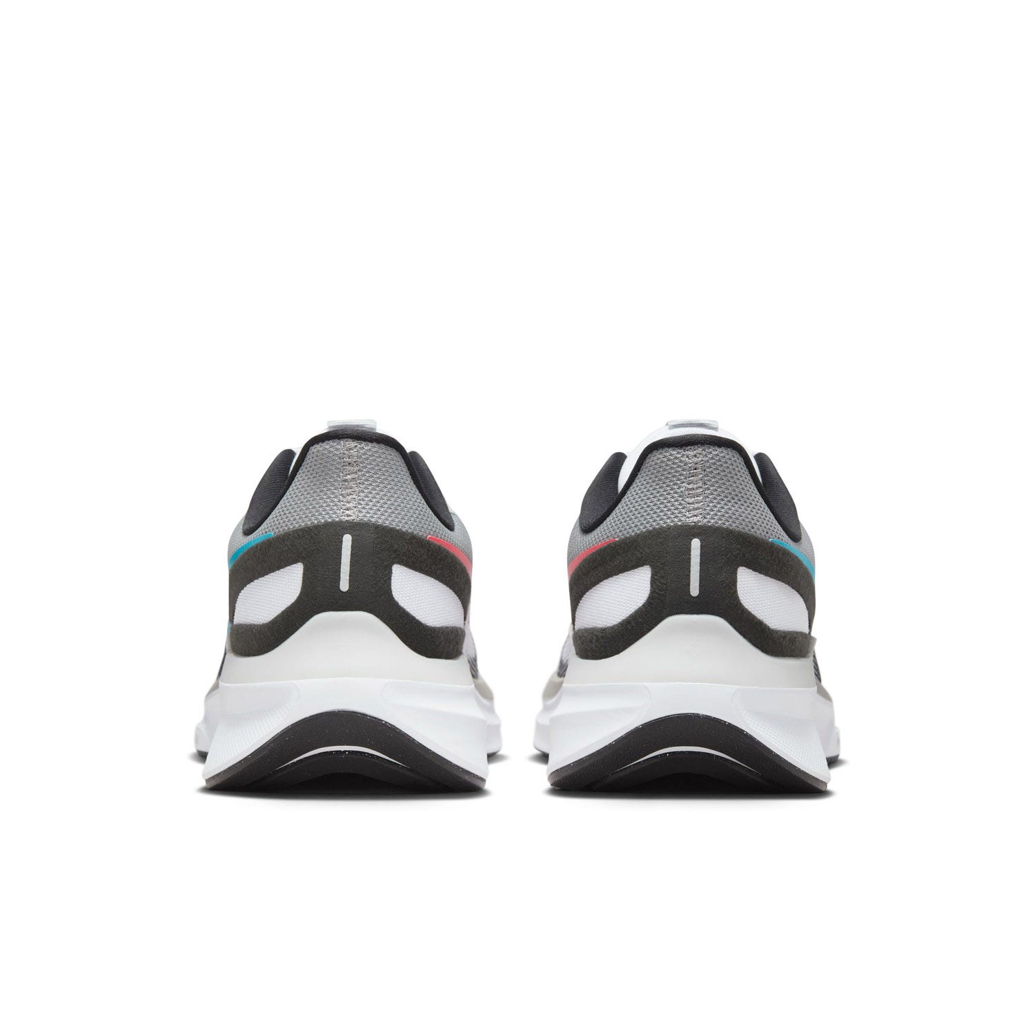 Nike  Structure 25