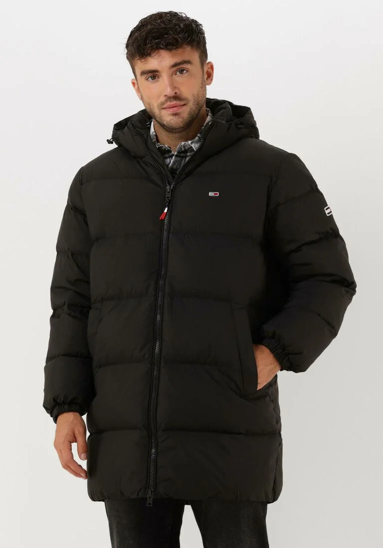 TOMMY JEANS zwarte tommy jeans gewatteerde jas tjm essential down parka