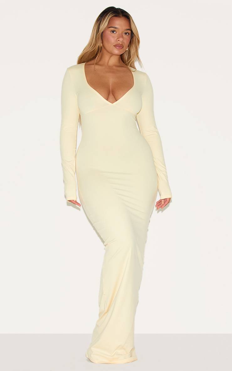 Butter Yellow Robe Longue Sculptante Décolleté Cœur Shape