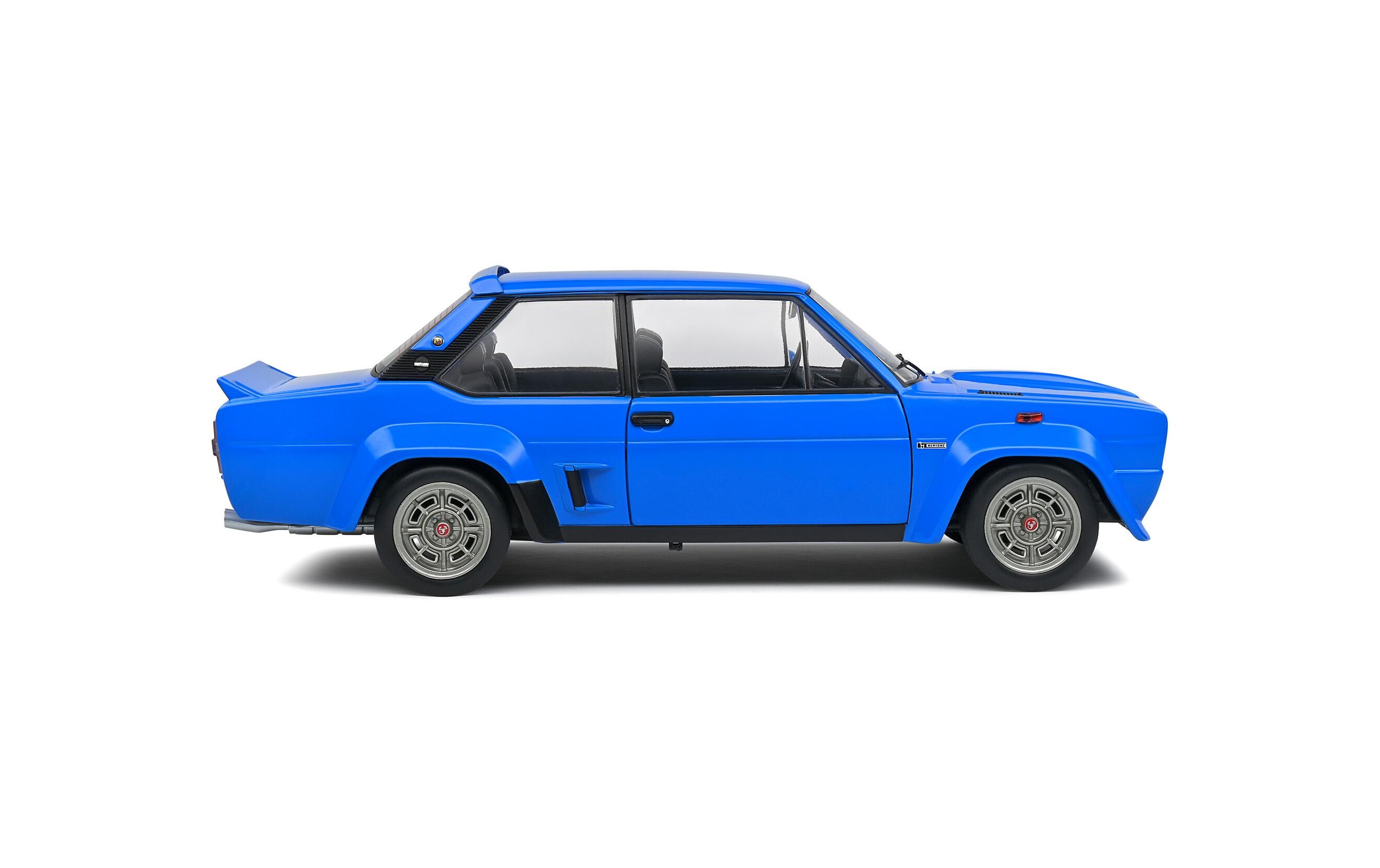 Fiat 131 Abarth, Blau, 1980 1:18Detailgetreues Modellauto im Massstab 1:18