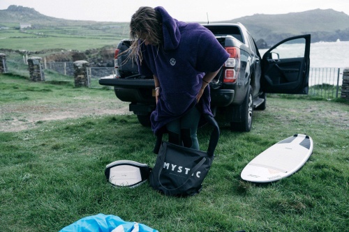 MYSTIC Happy Hour Wetsuit Changing Bucket O/S Black 2025