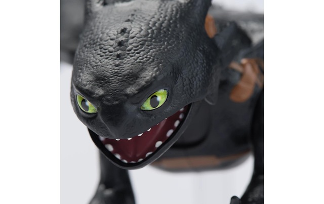 Spin Master Spielfigur »Dragons Plasma Blast Ohnezahn«