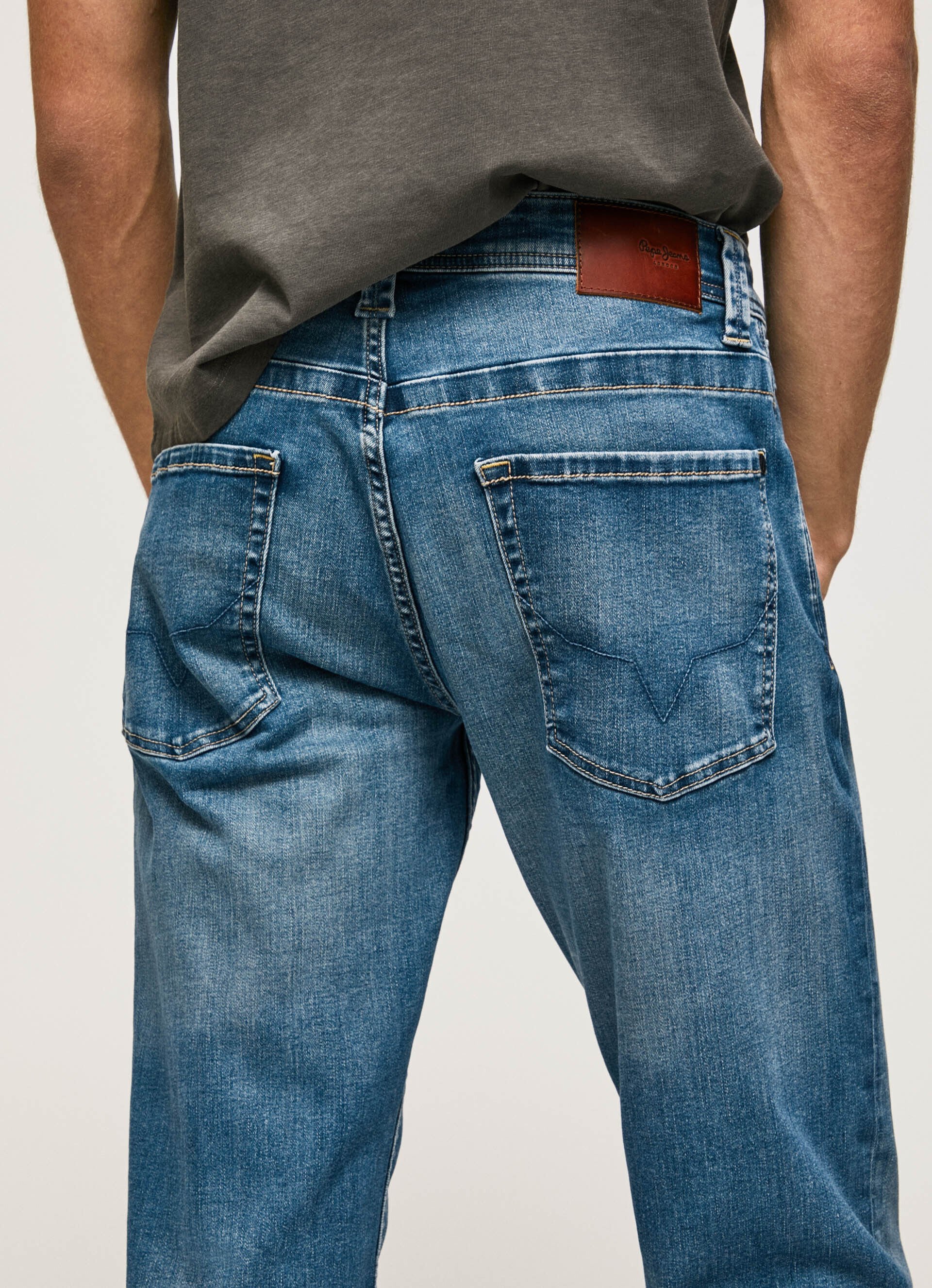 JEAN KINGSTON RELAXED SHOOT MÉDIO - jeans