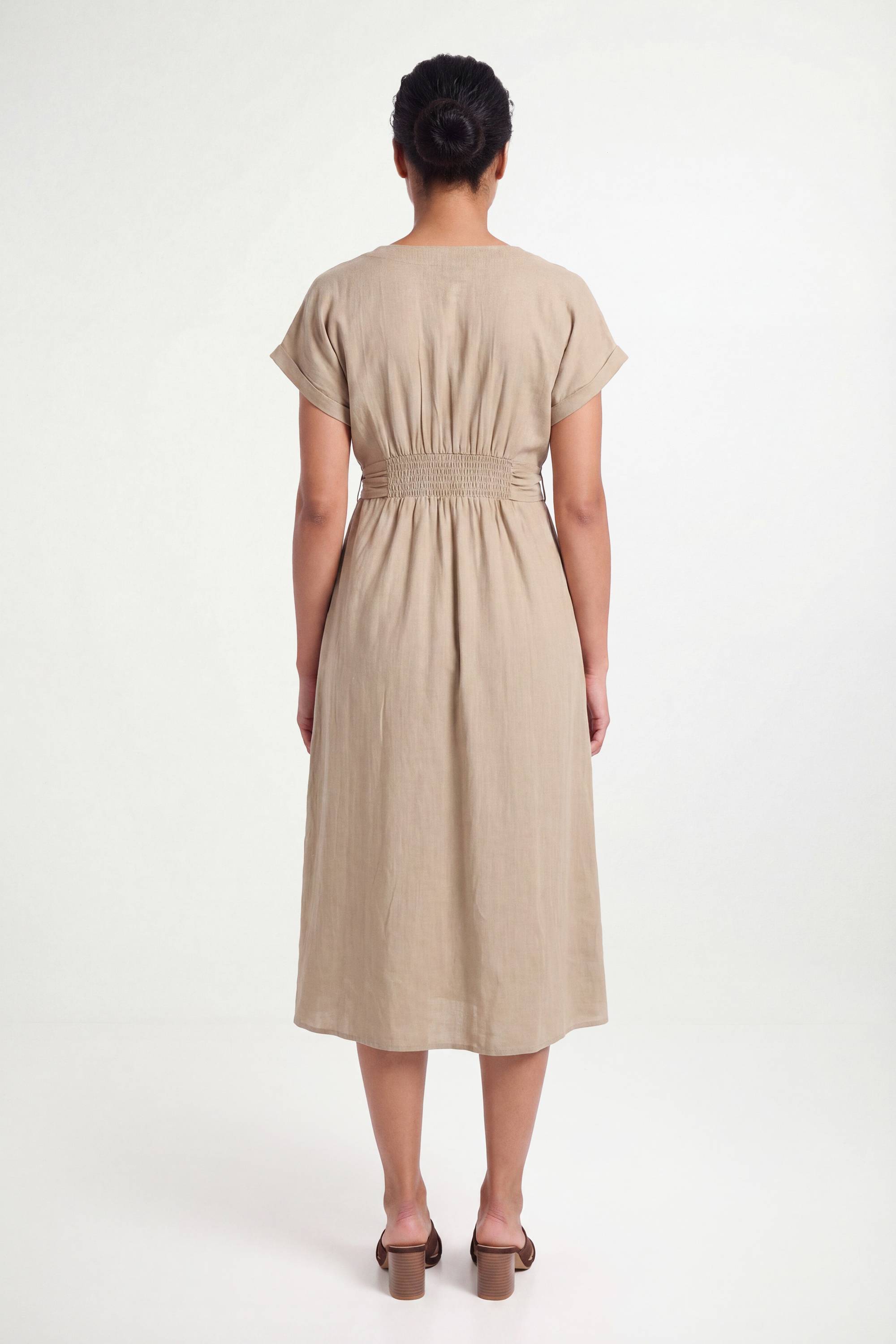 Wallis Robe Midi Boutonnée En Mélange De Lin Petite