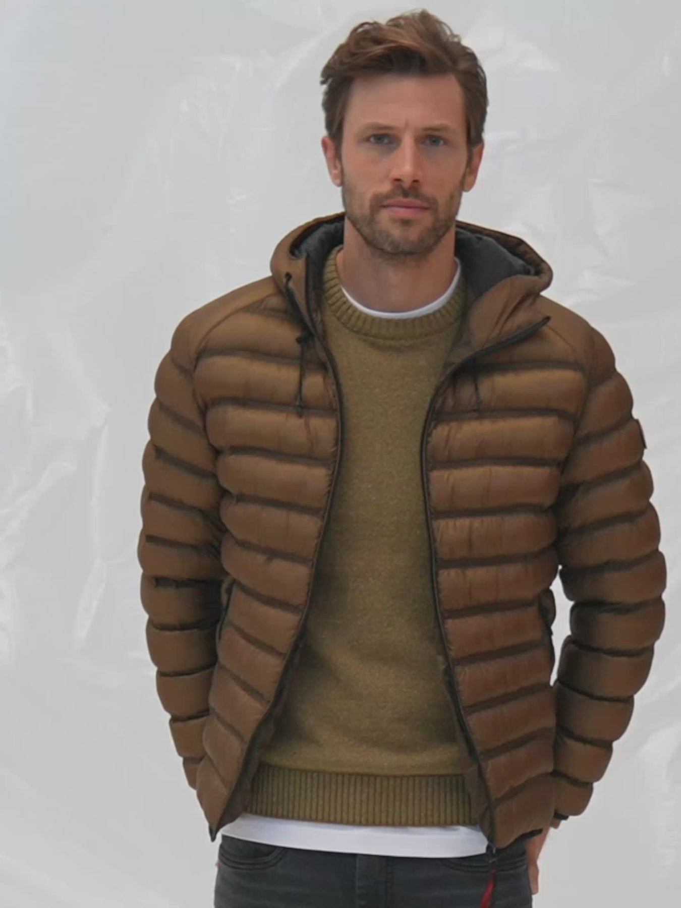 Steppblouson mit Kapuze