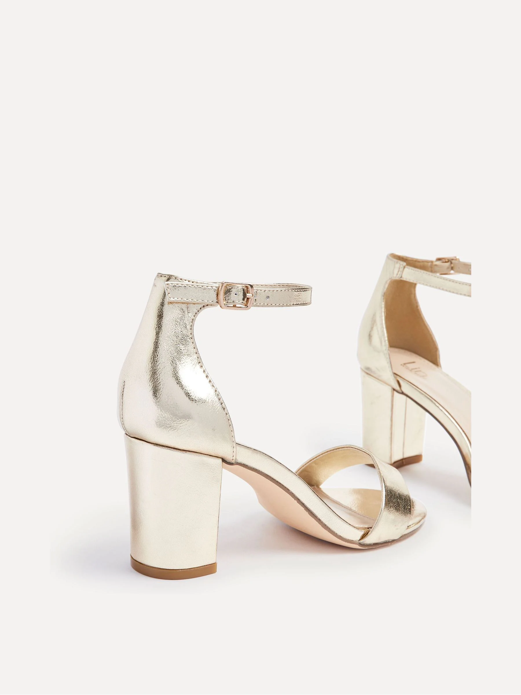 Goud - Linzi Legacy minimalistische sandalen met blokhak en wijde pasvorm