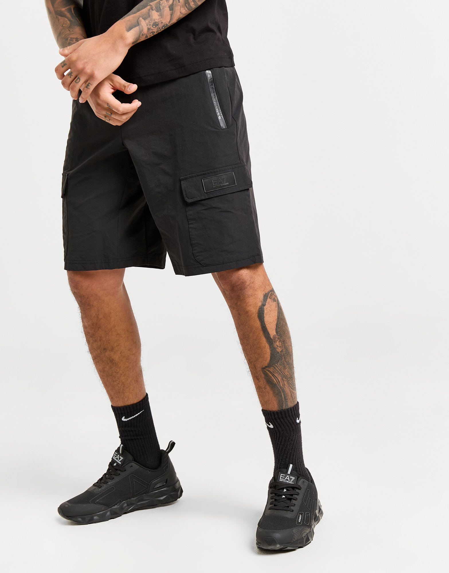 Emporio Armani EA7 Short Cargo Tech Homme