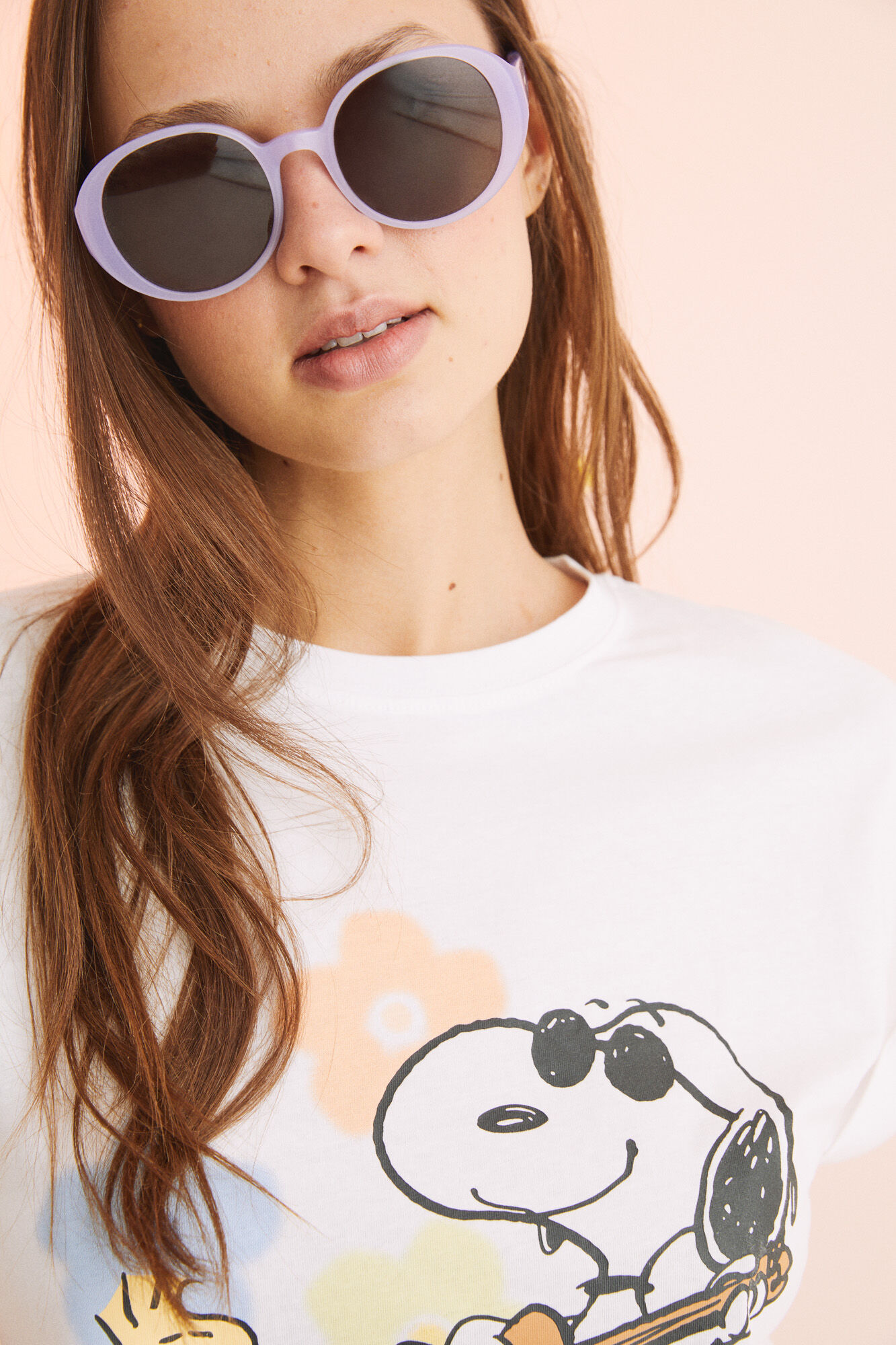 Pijama curto hippie do Snoopy, 100% algodão - bege