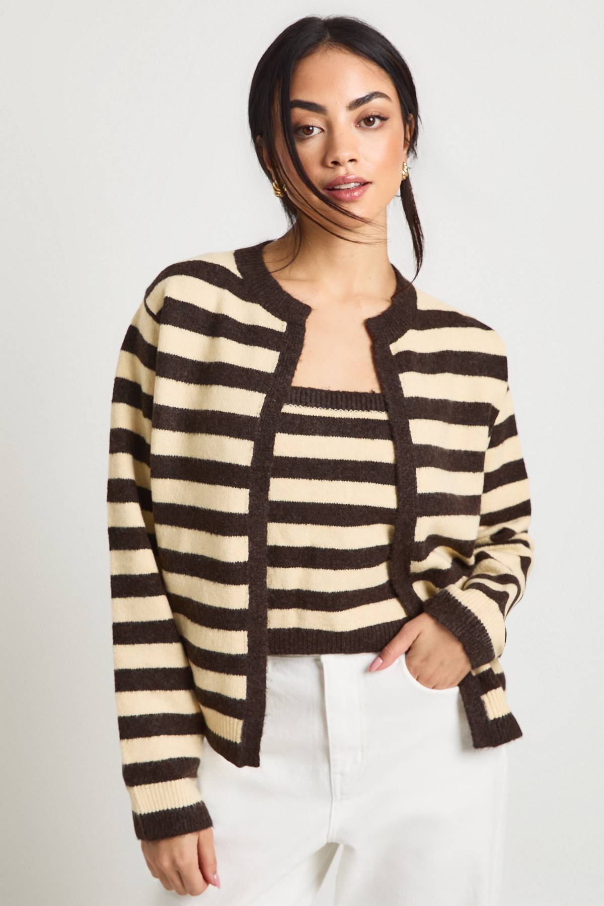 boohoo Super Soft Striped Knitted Boxy Fit Cardigan and Knitted Crop Top 2 Piece Set