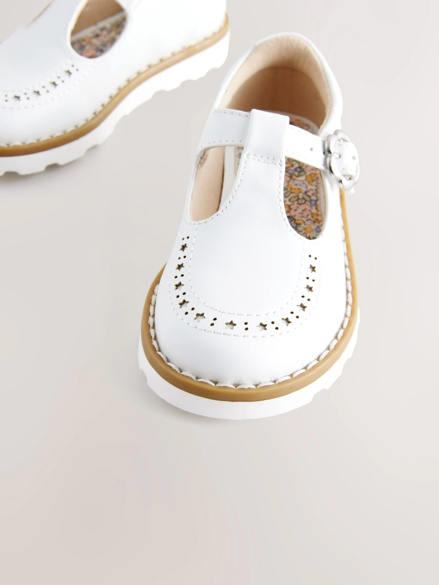 Wit - Schoenen met T-bandje