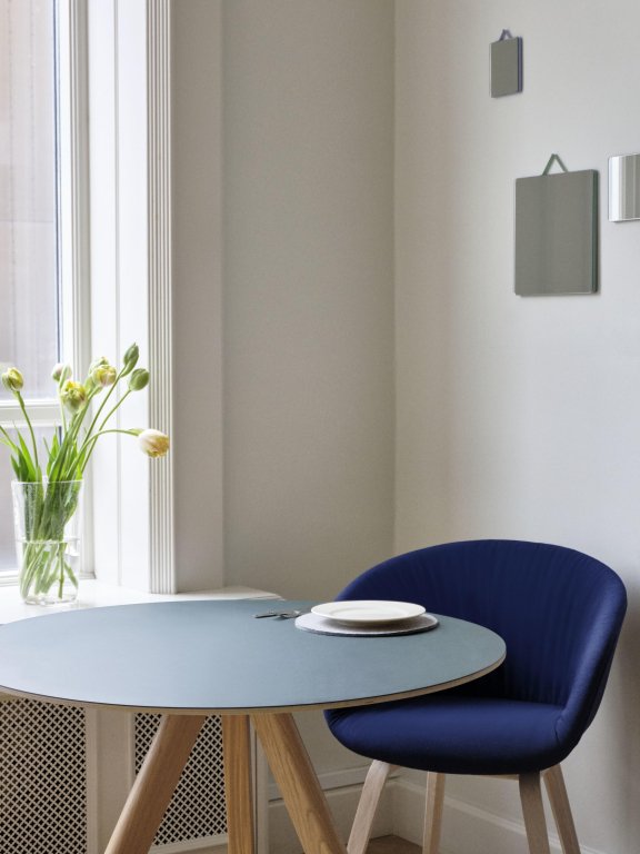 Hay Copenhague CPH25 tafel 140, gelakt eiken