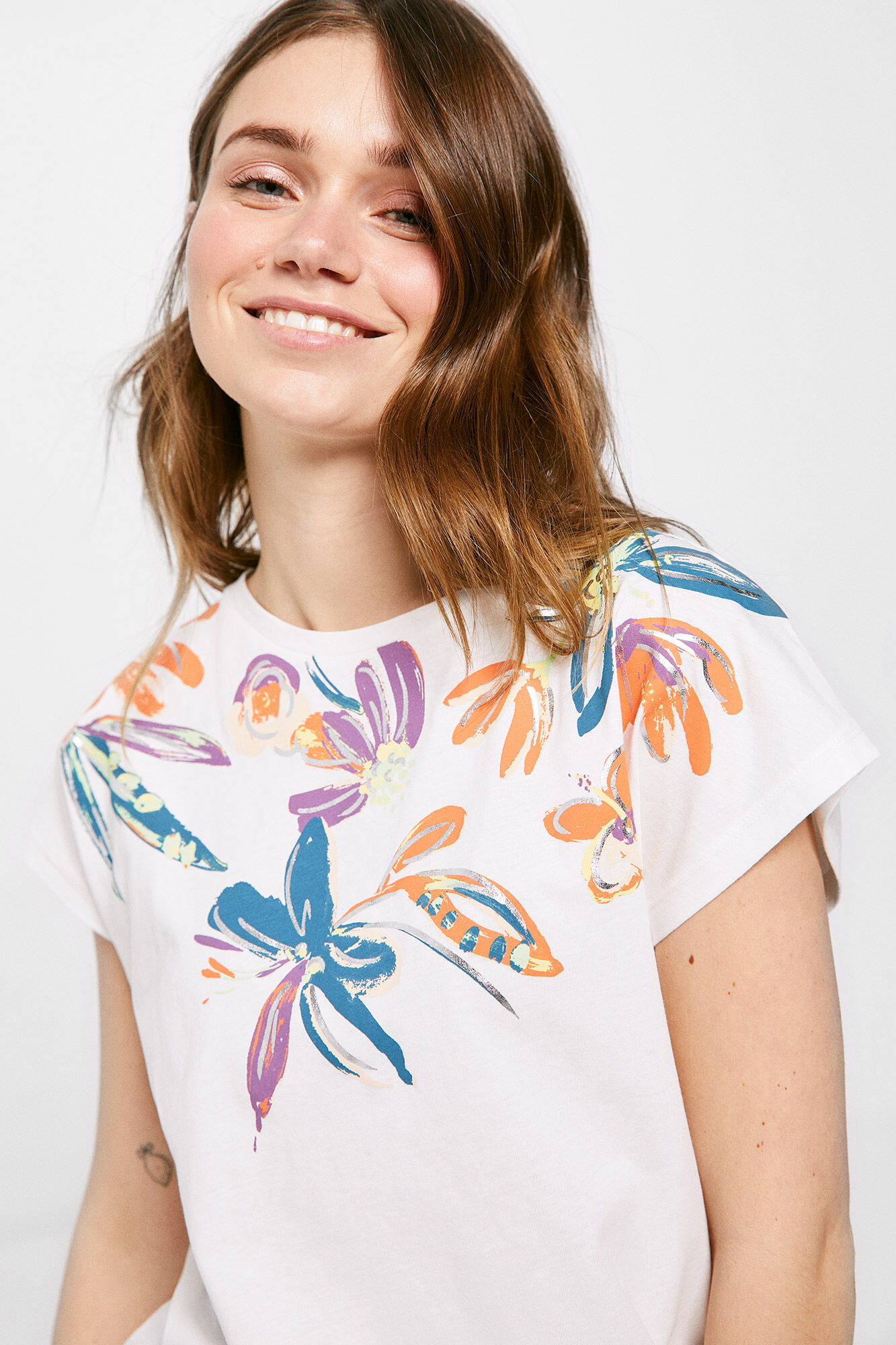 Camiseta Tropical Estampada - amarillo