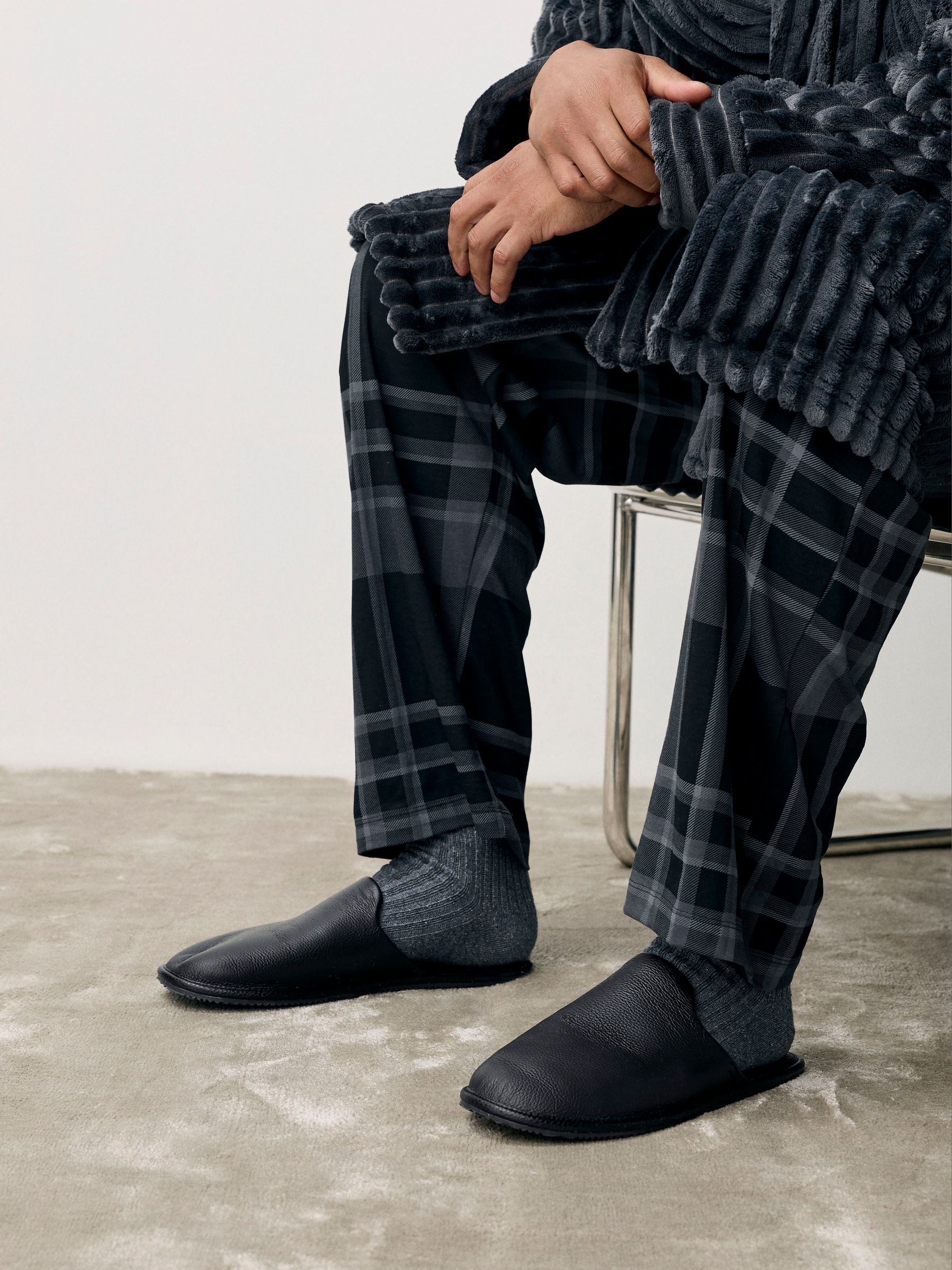 Zwart - Signature Leather Mule Slippers