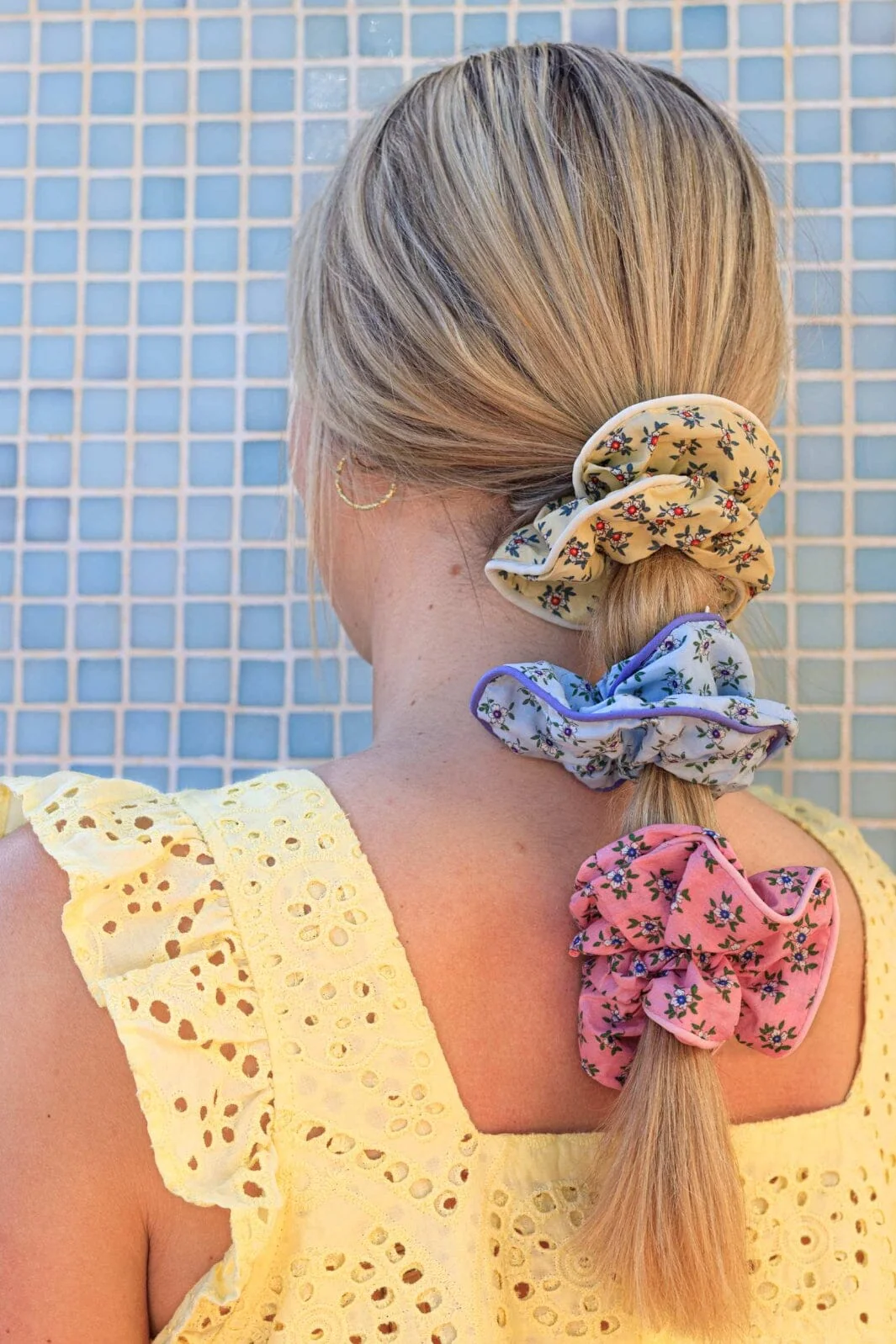 Black Colour Bcsidney Scrunchie 6842