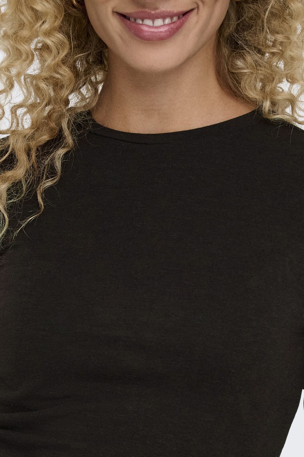 Only Onlsia L/S O-Neck Top Box 4607620 black coffee