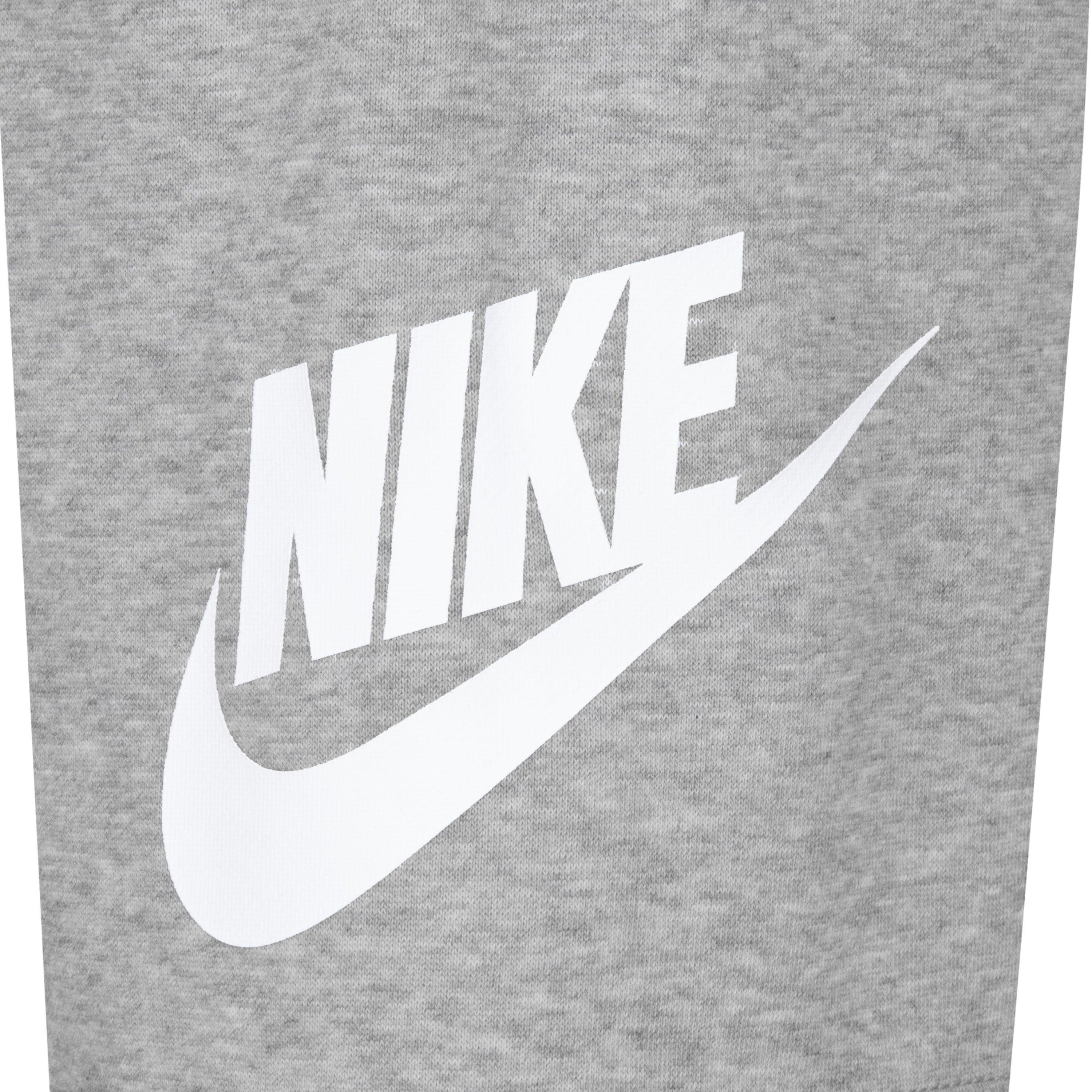 Nike Tee Short Set In53