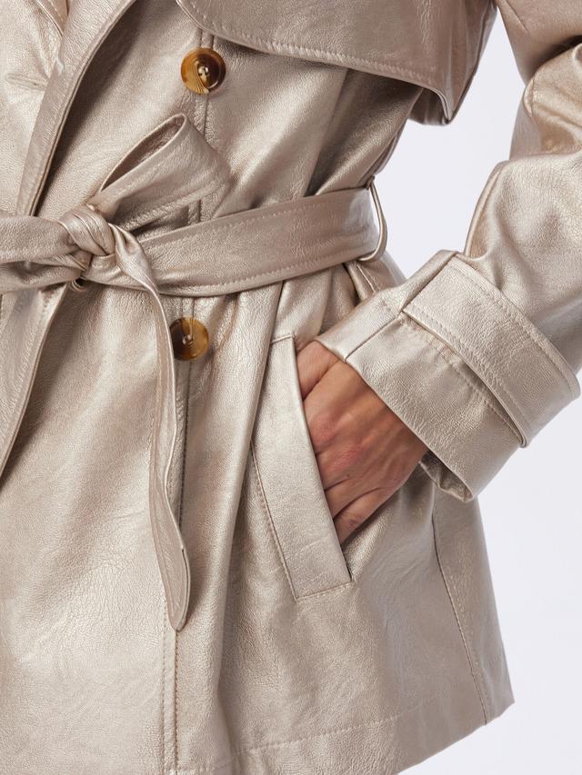 Trenchcoat