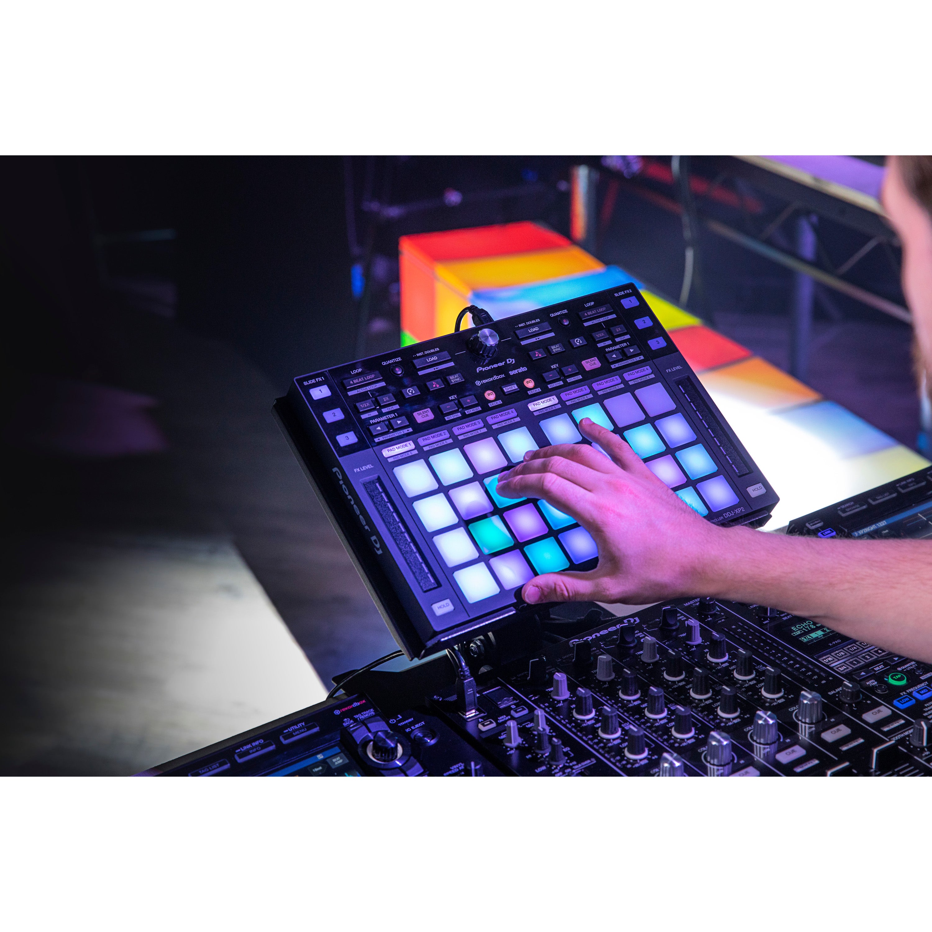 Pioneer DJ DDJ-XP2 DJ-controller